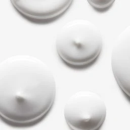 Kiehl's - Ultra Facial Moisturiser Kiehl's Ultra Facial Moisturiser 4 Kiehl's - Ultra Facial Moisturiser Kiehl's Ultra Facial Moisturiser â Image 2