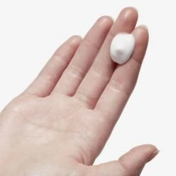 Kiehl's - Ultra Facial Moisturiser Kiehl's Ultra Facial Moisturiser 10 Kiehl's - Ultra Facial Moisturiser Kiehl's Ultra Facial Moisturiser -Liquor Magasin 2189880 4 en GB