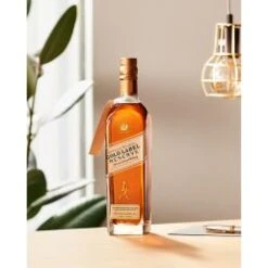 Johnnie Walker - Gold Label Reserve Blended Scotch Whisky 1l Johnnie Walker Gold Label Reserve Blended Scotch Whisky 1l -Liquor Magasin 2235414 3 en GB