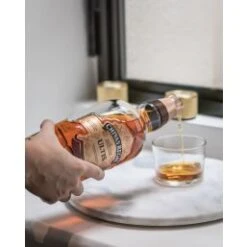 Chivas Regal - Ultis Blended Scotch Whisky Scotland Chivas Regal Ultis Blended Scotch Whisky Scotland -Liquor Magasin 2505158 3 en GB