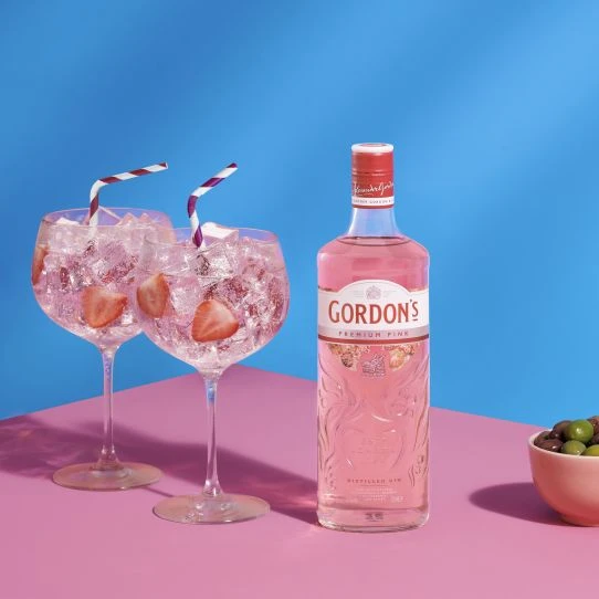 Gordon's - Pink Gin 1l Gordon's Pink Gin 1l 6 Gordon's - Pink Gin 1l Gordon's Pink Gin 1l – Image 4