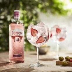 Gordon's - Pink Gin 1l Gordon's Pink Gin 1l 11 Gordon's - Pink Gin 1l Gordon's Pink Gin 1l -Liquor Magasin 2935337 5 en GB