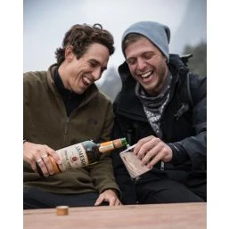 Jameson - Triple Triple Irish Whiskey 1l Jameson Triple Triple Irish Whiskey 1l 5 Jameson - Triple Triple Irish Whiskey 1l Jameson Triple Triple Irish Whiskey 1l – Image 3