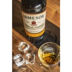 Jameson - Triple Triple Irish Whiskey 1l Jameson Triple Triple Irish Whiskey 1l 10 Jameson - Triple Triple Irish Whiskey 1l Jameson Triple Triple Irish Whiskey 1l -Liquor Magasin 3454967 4 en GB